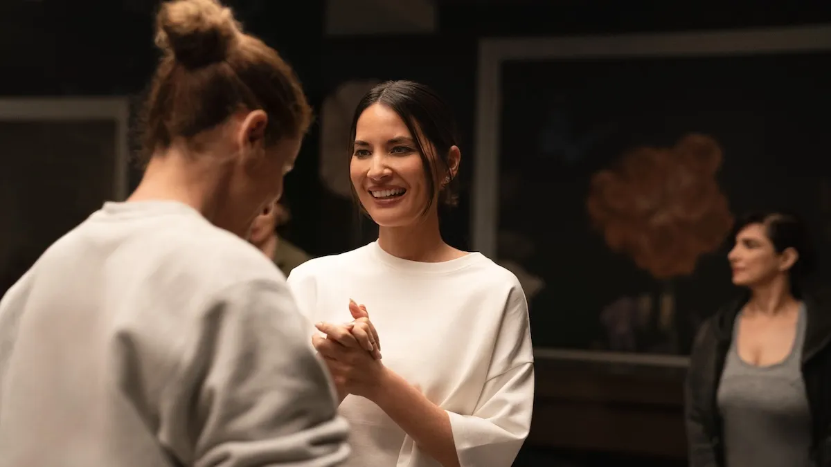 your-friends-and-neighbors-olivia-munn-apple