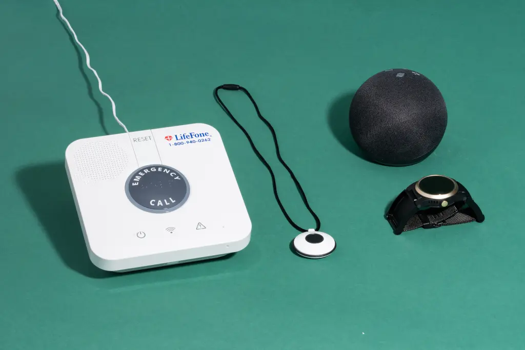 The best four medical alert devices that we tested.