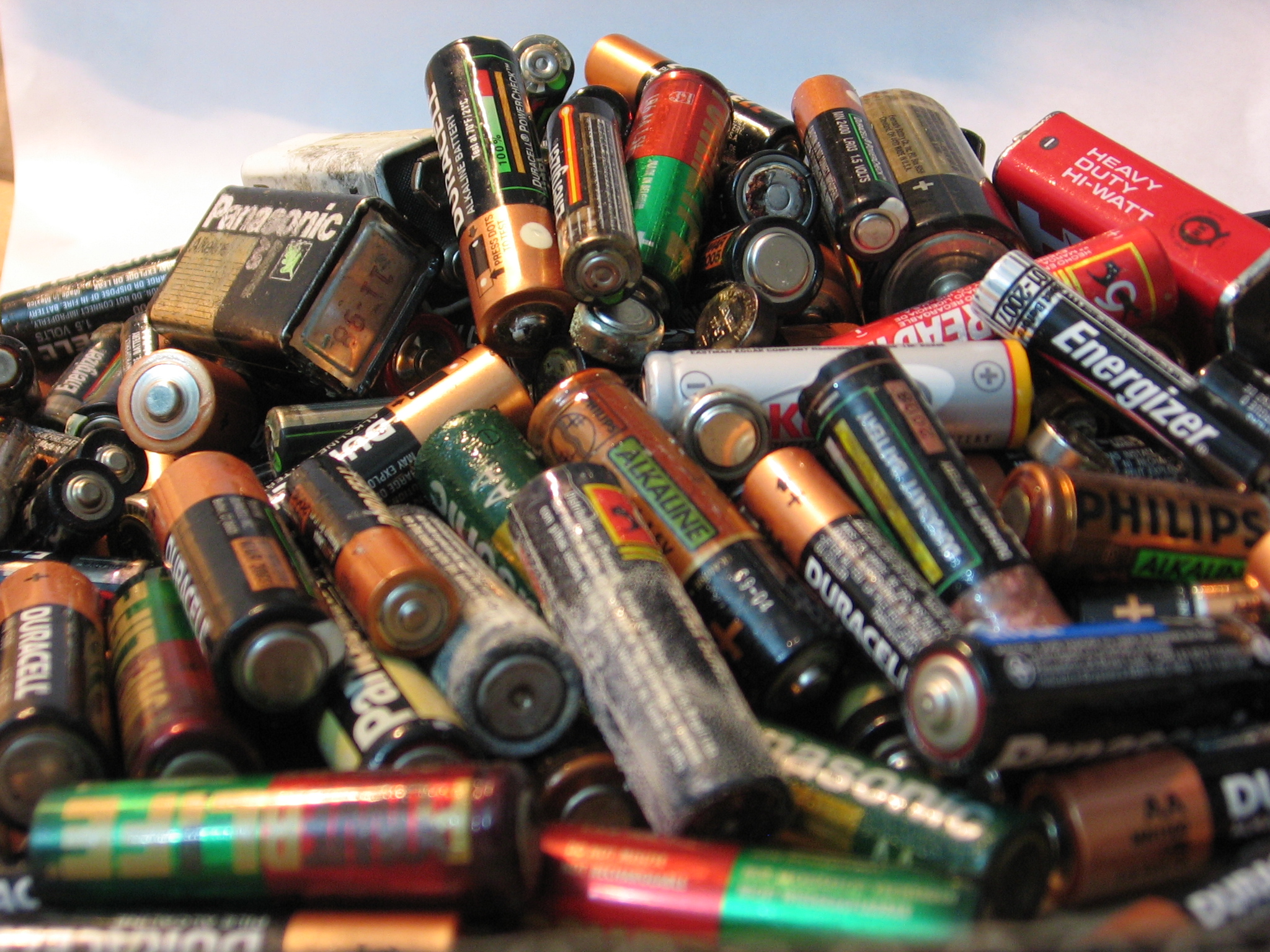 We may expect batteries to last for days, but they all wear out eventually. How quickly, however, is something we can control.