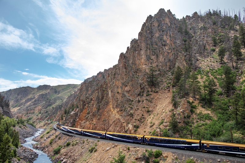 rocky mountaineer, vancouver, train adventures, rocky mountains, ecoluxlifestyle, helen siwak, ecoluxluv, travel
