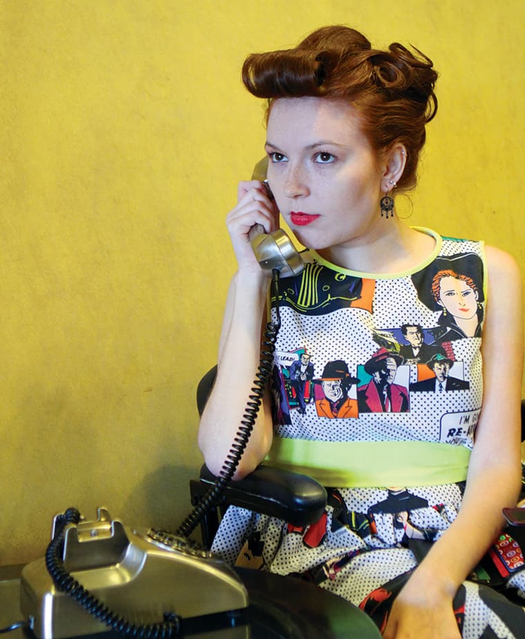 For her first Comic-Con back in 2010, Pantozzi rocked a ’50s-style hairdo and Dick Tracy dress.