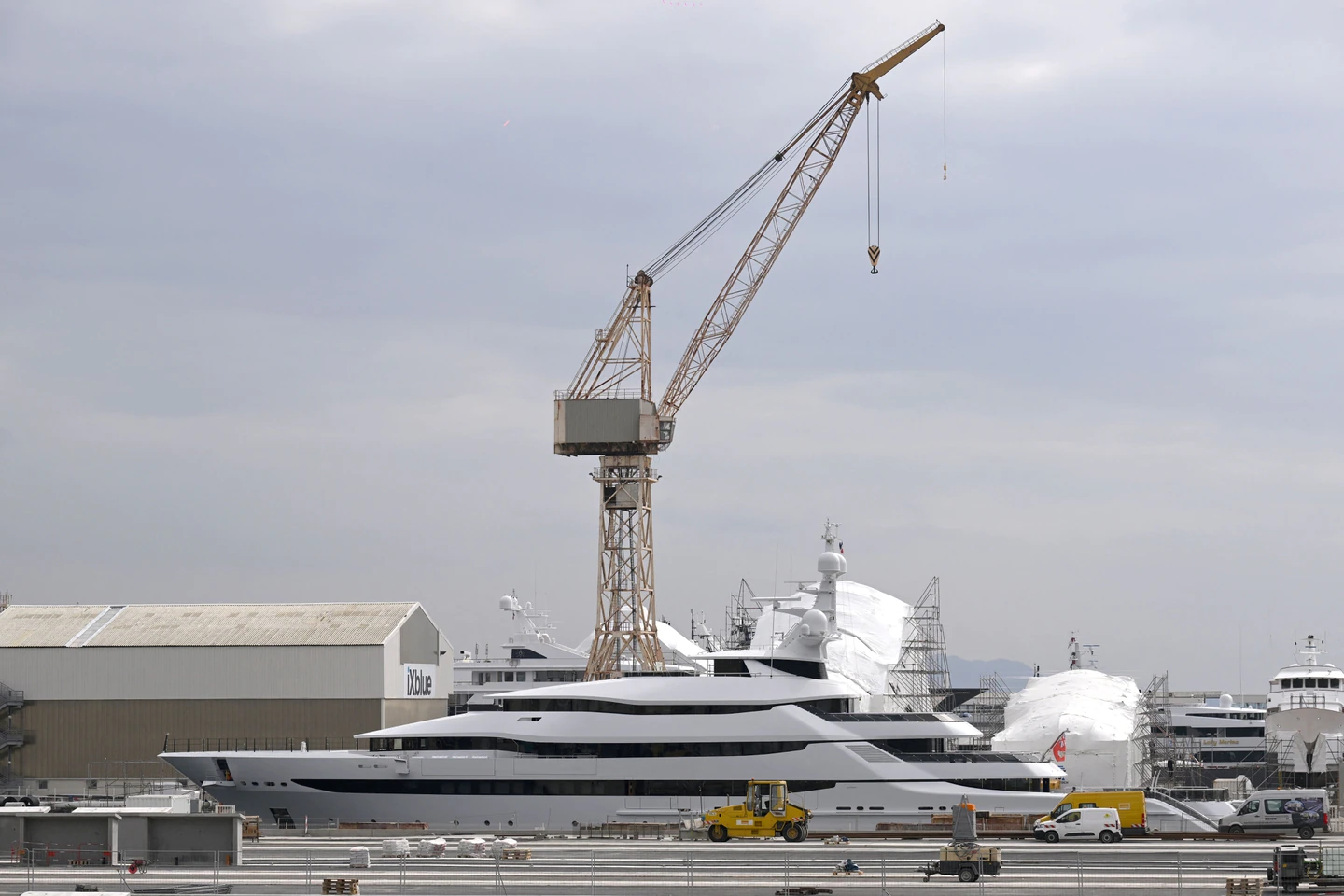 Amore Vero, a yacht owned by a company linked to Rosneft CEO Igor Sechin, docks in the La Ciotat shipyard near Marseille, France, on March 3. (NICOLAS TUCAT/AFP via Getty Images)