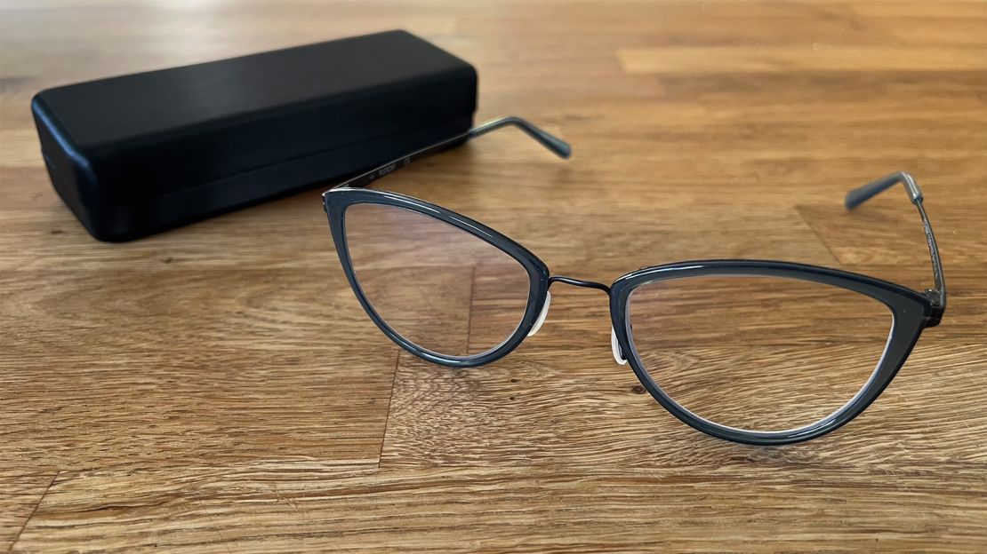 Overnight-glasses-frames-CNNU-best-glasses