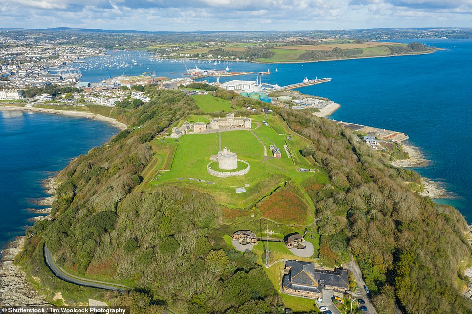 Merchants Manor is set above Falmouth, the lively harbour town on Cornwall¿s south coast