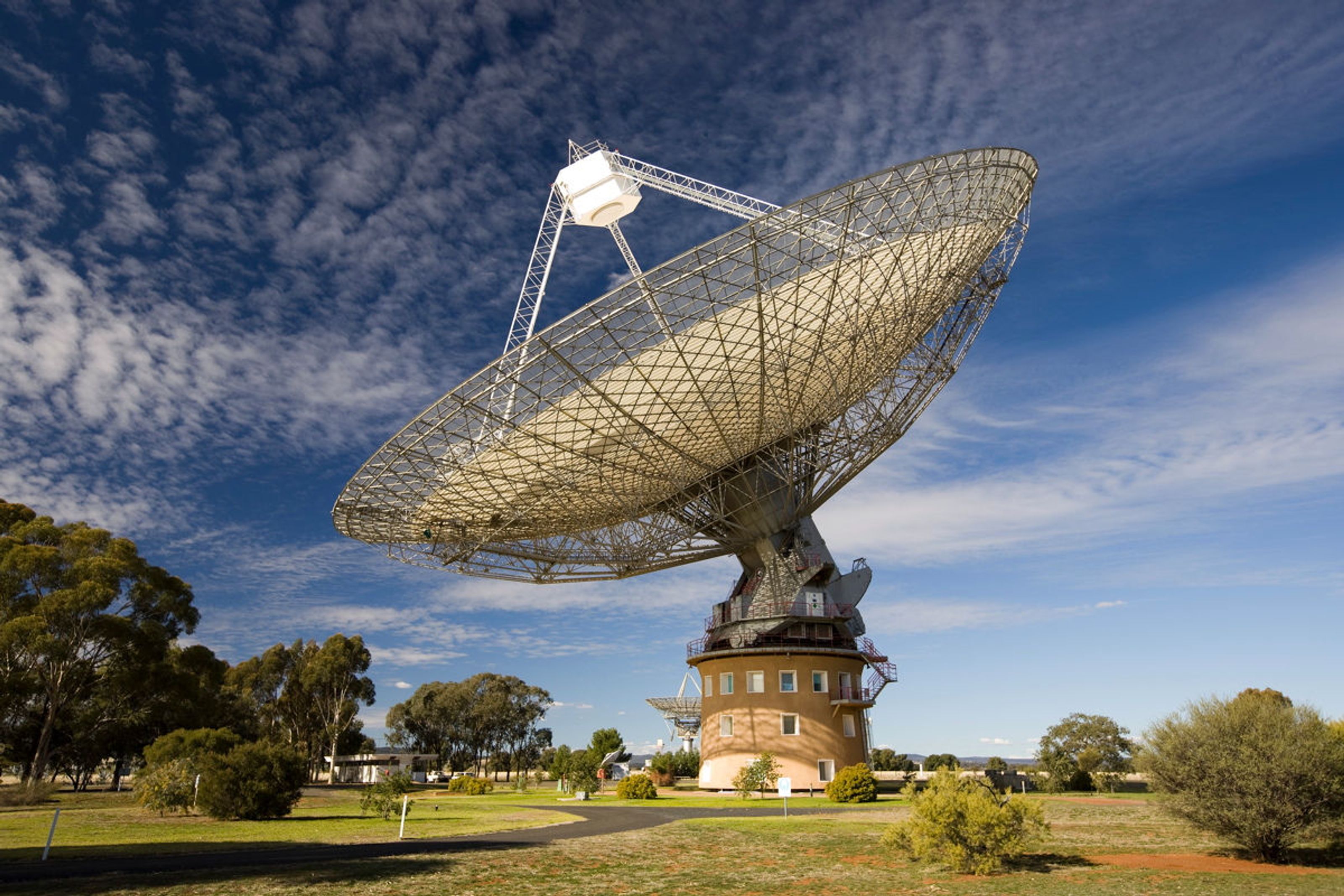 The Parkes radiotelescope in rural New South Wales