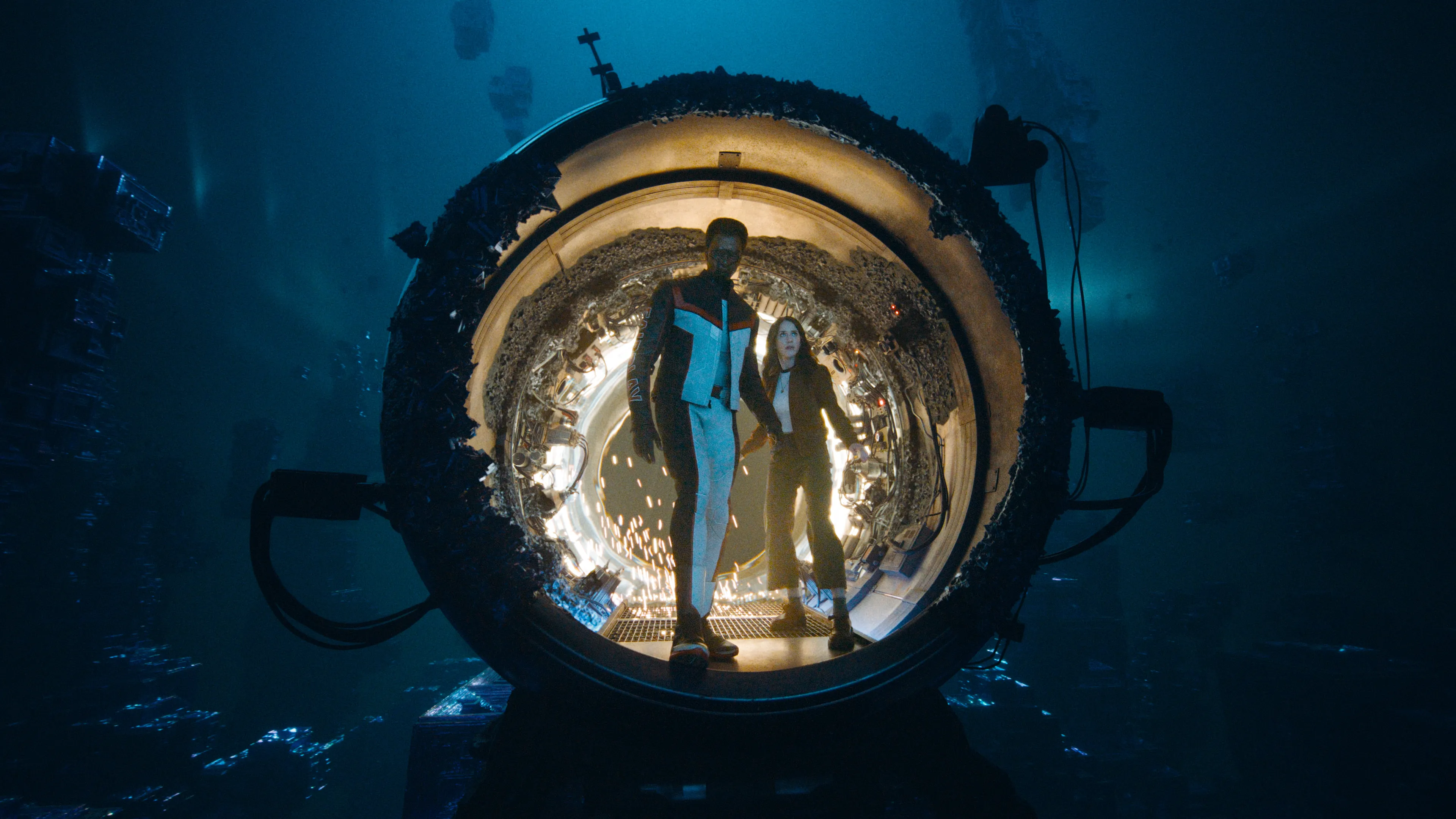 (From L-R) EDI GATHEGI as Mr. Terrific and RACHEL BROSNAHAN as Lois Lane in DC Studios’ and Warner Bros. Pictures’ “SUPERMAN,” a Warner Bros. Pictures release.