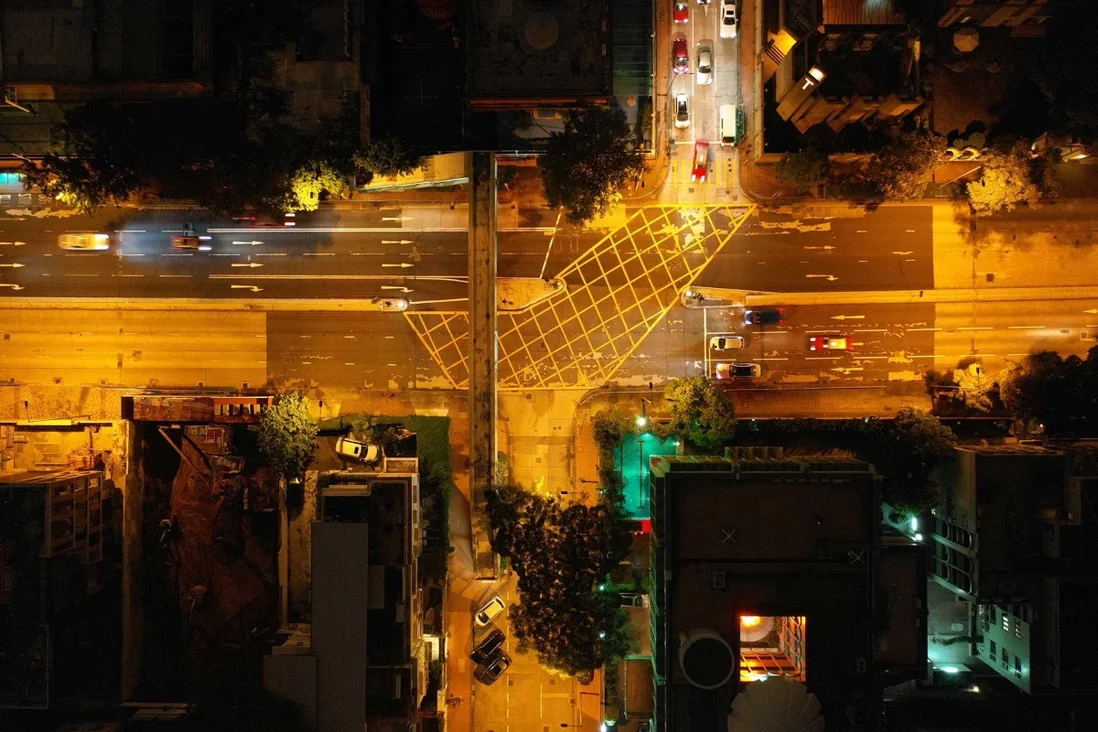 Photos at night are a vast improvement over the original Mavic Pro. (This was taken with the default settings.)