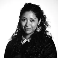 Stephanie García headshot